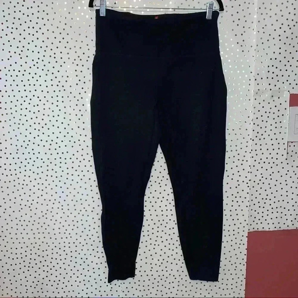 SPANX Black Leggings - Picture 1 of 12